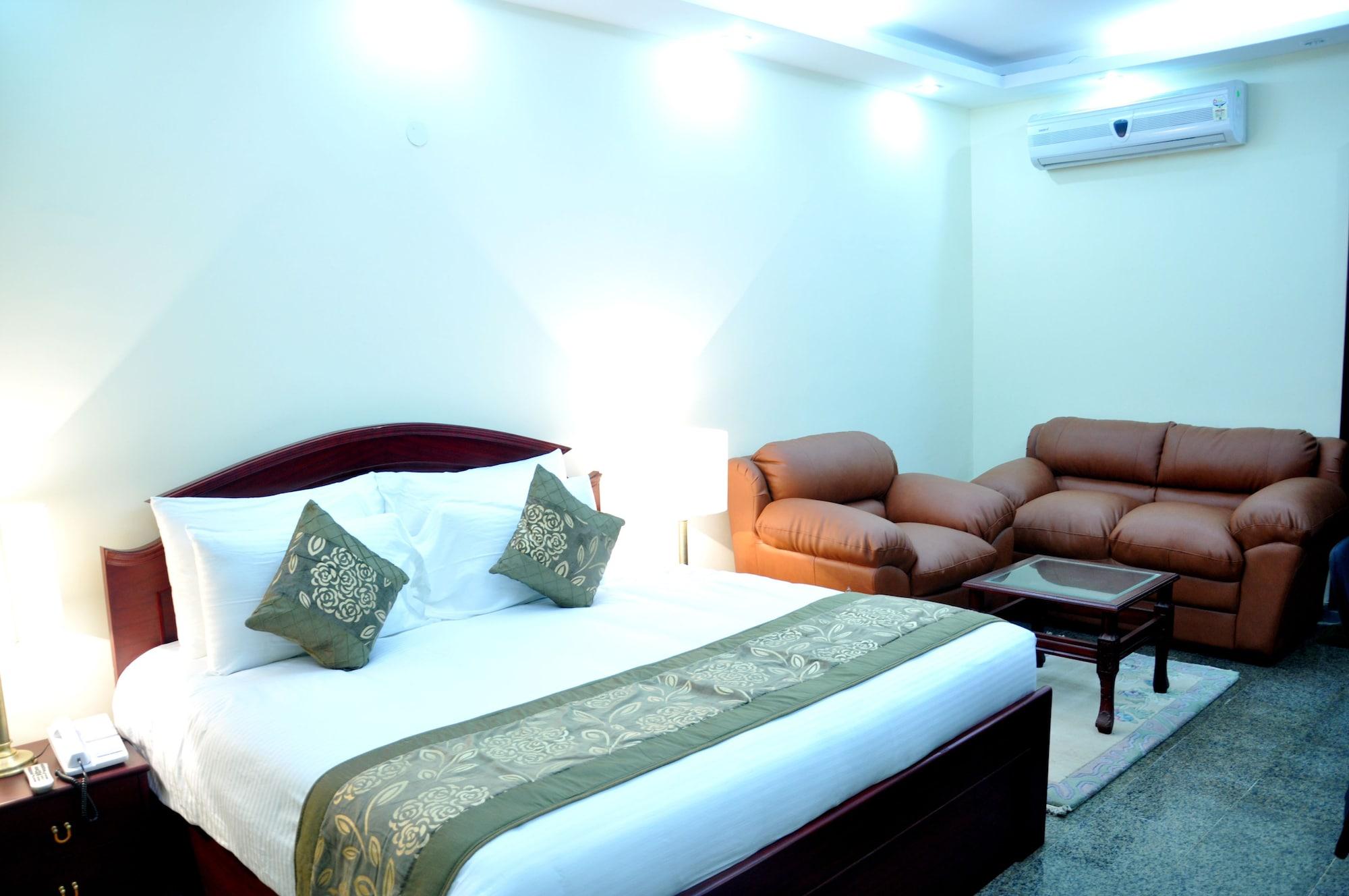 Oyo 367 Hotel Forest Green Yeni Delhi Dış mekan fotoğraf
