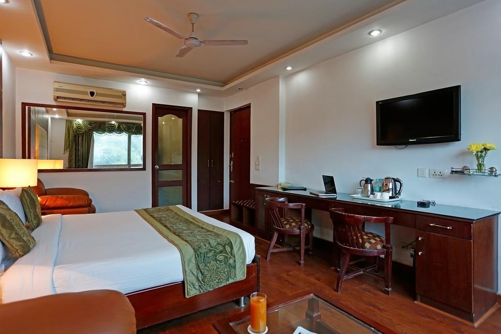Oyo 367 Hotel Forest Green Yeni Delhi Dış mekan fotoğraf
